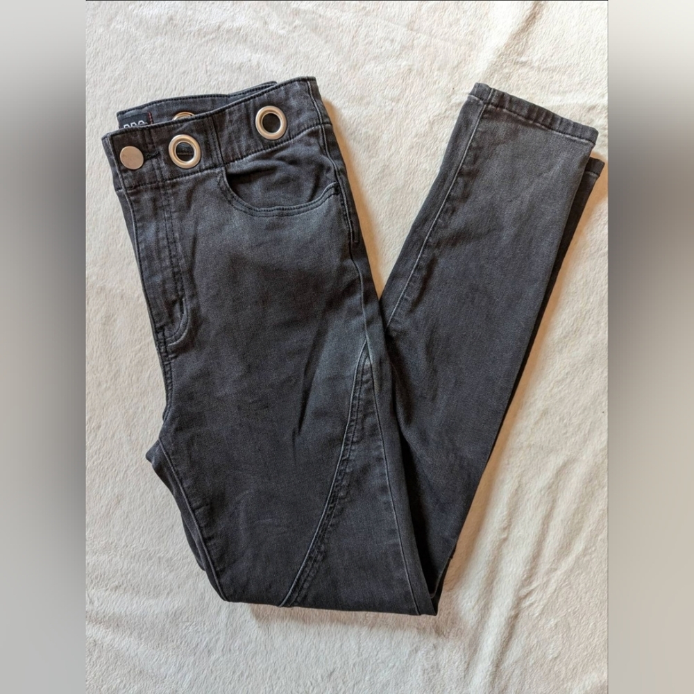 BDG "twig high rise" with circles detail Size 28
